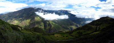 Ecuador 284pano